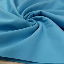 Türkisblauer Softshell