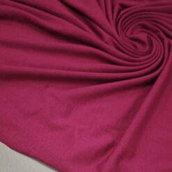 Viskose Jersey in dunklem Himbeerrot - weich, elastisch und fließend fallend (240 g/m²)