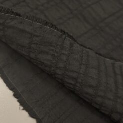 Schwarzer Baumwollstoff mit Struktur-Optik