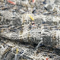 Bouclé Stoff Grau Weiß mit Goldfäden - Jackenstoff und Kostümstoff